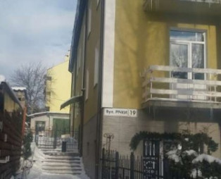 Здание под гостиничные услуги